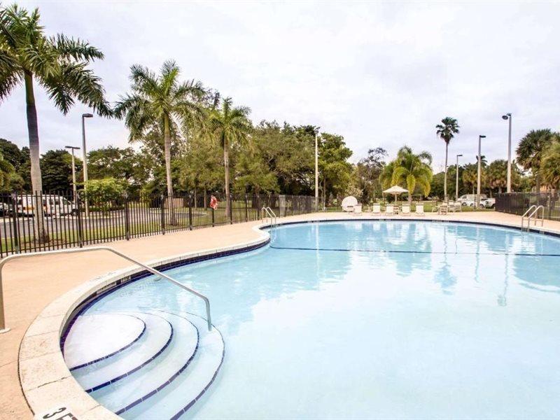 Sleep Inn Miami Airport Miami Springs Buitenkant foto