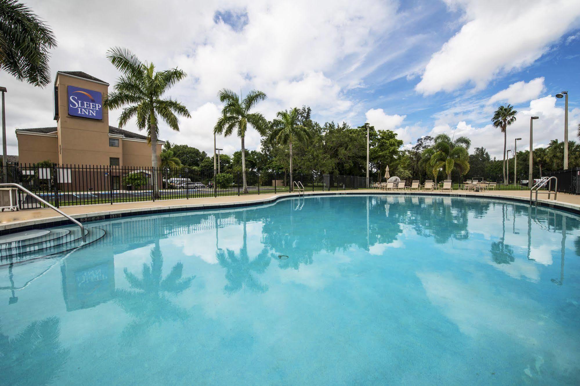 Sleep Inn Miami Airport Miami Springs Buitenkant foto